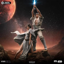 Star Wars Luke & Leia Movie Poster 1/10 Polystone Statue - Iron Studios